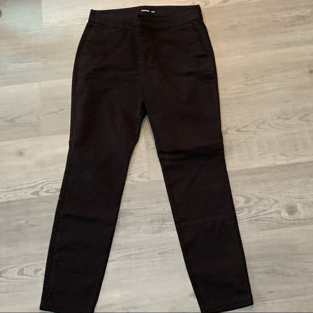 Old Navy Black Skinny Khakis